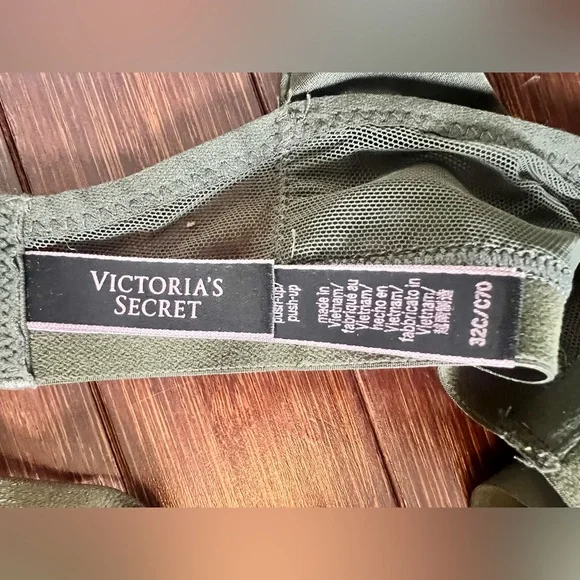 Victoria's Secret Dream Angels push-up bra with lace in olive green size 32 C - Picture 3 of 3